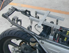 �Ƃ肠�����A�t���[���ɃV�[�g���[�����{���g�I����������