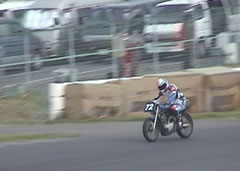 �ʐ^���Ȃ��Ď₵����ŁA�K���ɒǉ����܂����B