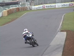 �ʐ^���Ȃ��Ď₵����ŁA�K���ɒǉ����܂����B