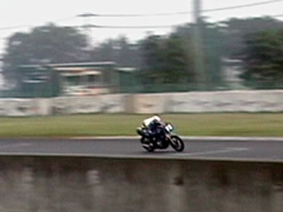 �ŏI�R�[�i�[�𗧂��オ��S�J!!