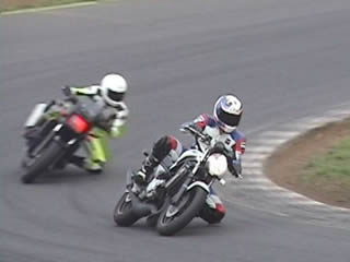 �v�X��R1-Z�ł̃T�[�L�b�g���s�ł��B