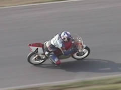 �����ƍ��𗎂Ƃ��āA�����Ɛg�̂��C���ɓ���āA�����ƐQ������....