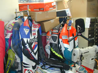 ���X�̗l�q