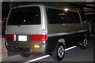 ����[�Ԃ��ꂽ�΂���̐V�Ԃ̃n�C�G�[�X �����̕��䂩��_�C�r���O�`��